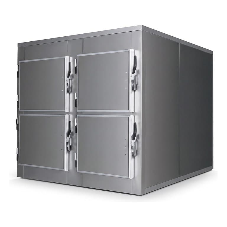 Réfrigérateur mortuaire quatre places — quatre portes sur deux colonnes de deux, caisson inox, vue studio de trois quarts
